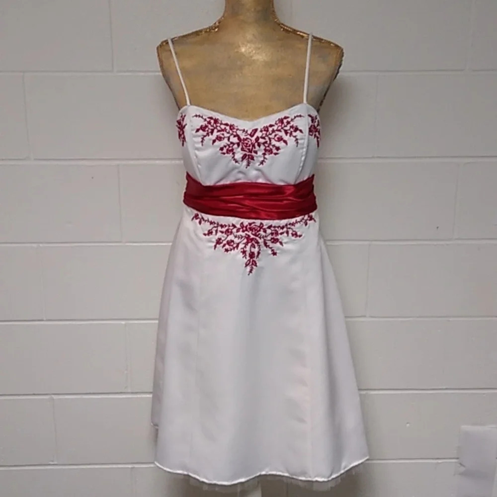 Masquerade Embroidered, Sequin, Red Roses & Bow, Prom Dress In White Satin
